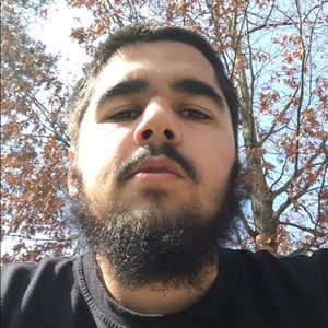 Meet your Posher, Yasin